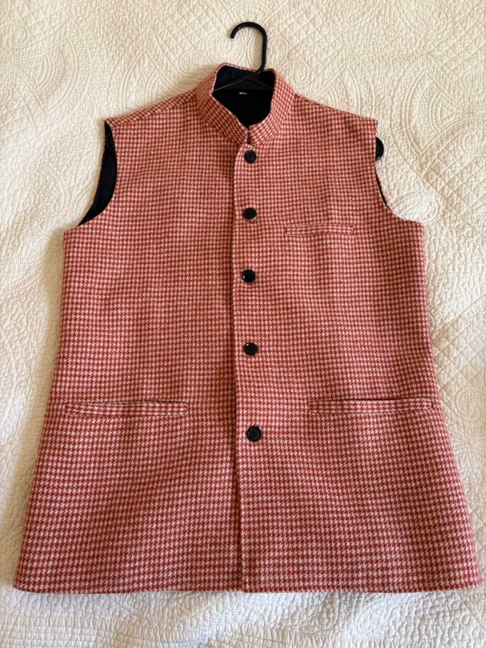 Hand crafted Merino Nehru men’s vest size XS NWOT
